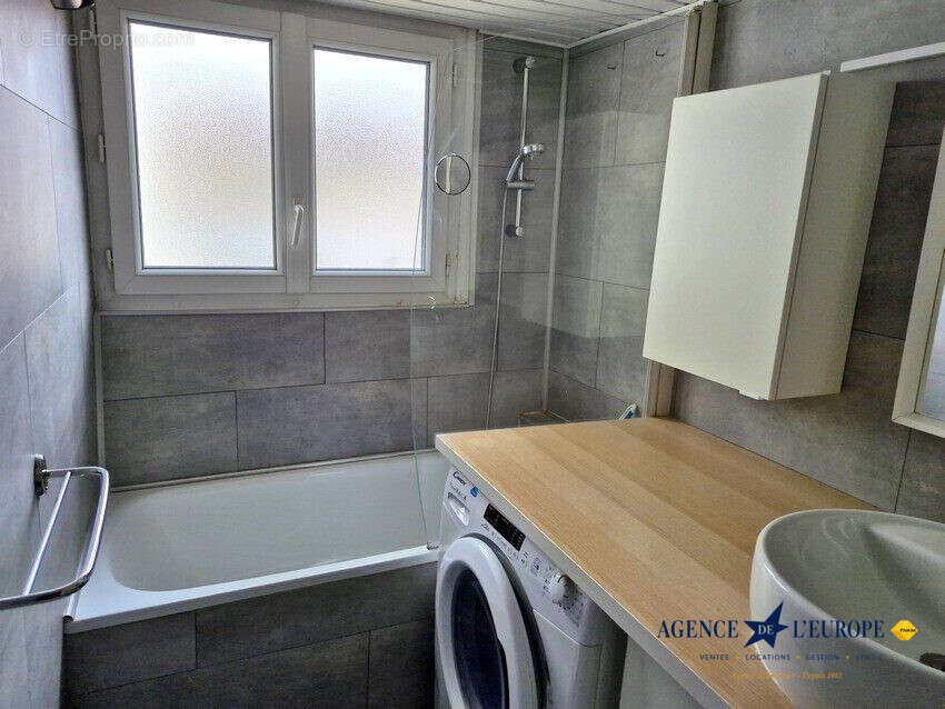 Appartement 63 m² à Vichy  - photo 4