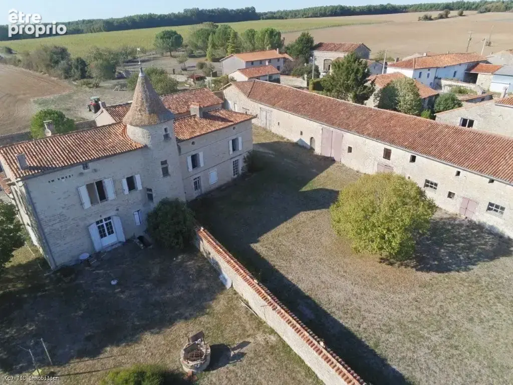 Magnifique Ancienne Logis Avec Grand Potentiel - photo 56