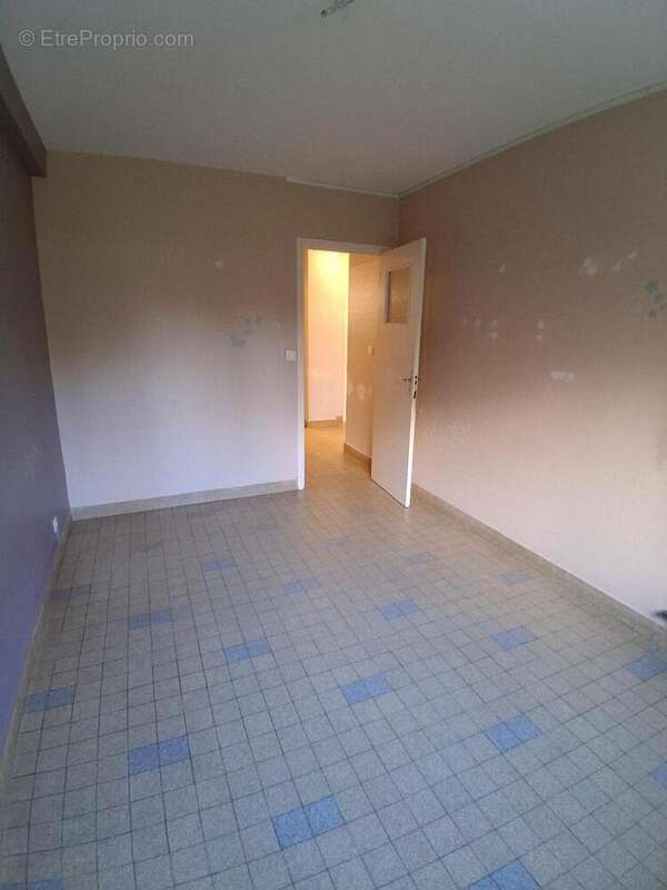   - Appartement à ANTIBES