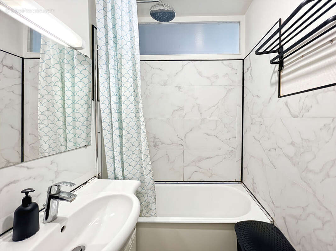 Appartement à ROSNY-SUR-SEINE