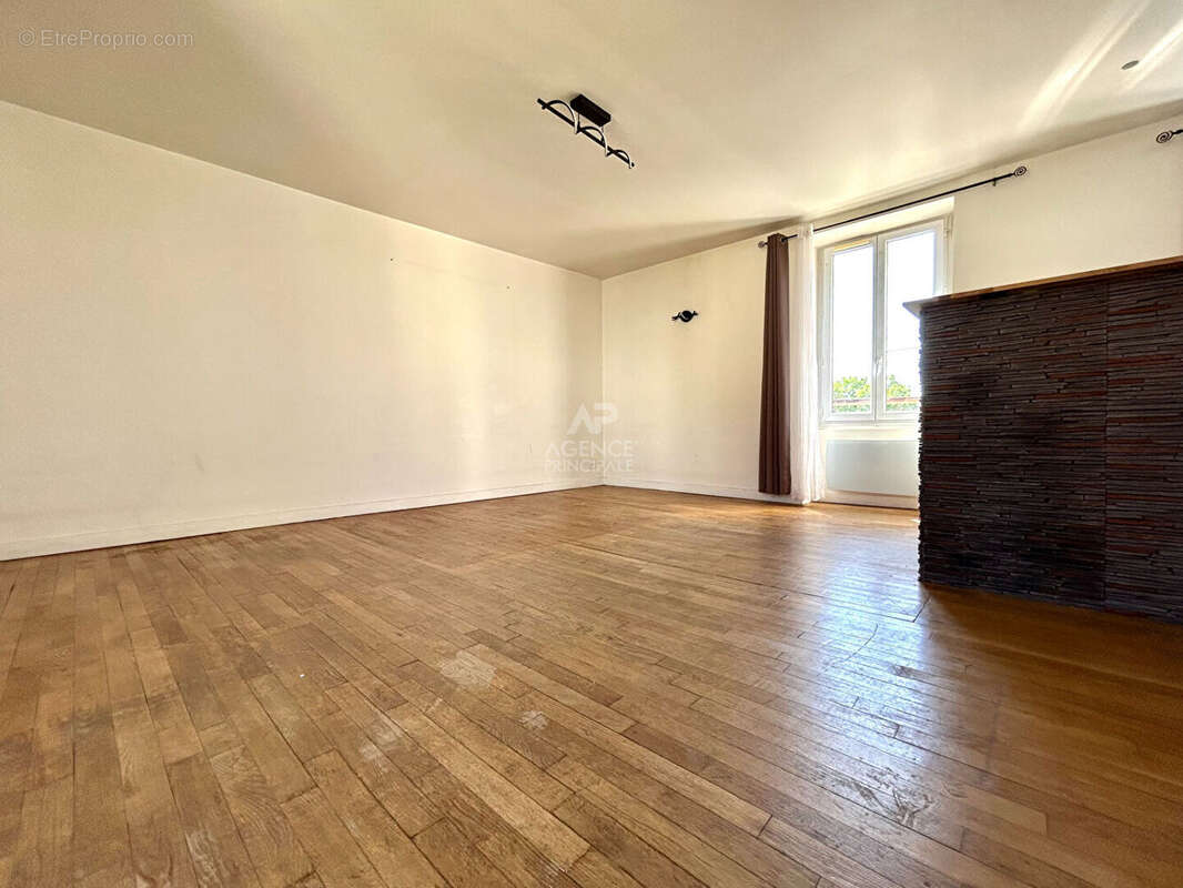 Appartement à ACHERES