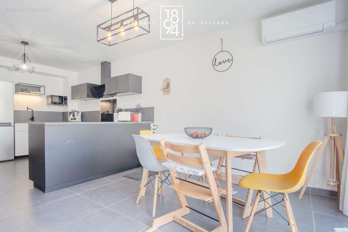 Appartement à VITROLLES