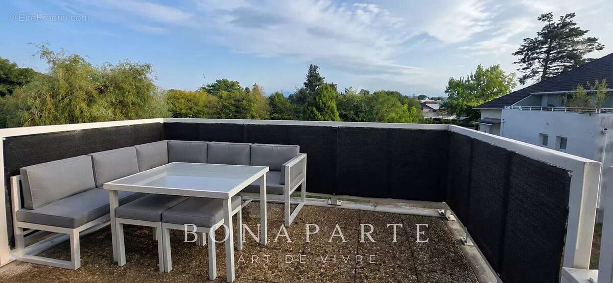 T3 climatisé avec terrasse et vue Pyrénées - photo 7