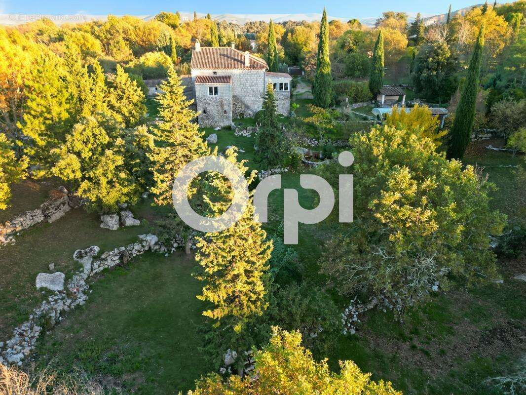 Maison à SAINT-ALBAN-AURIOLLES