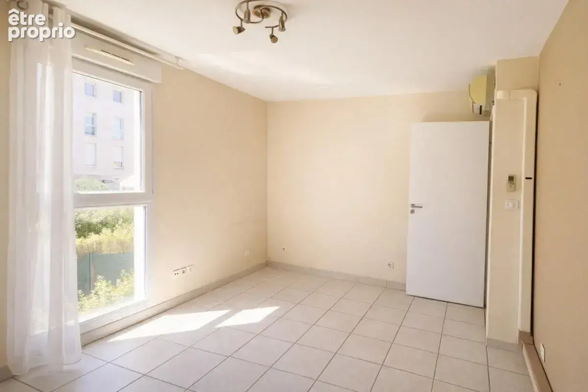 LA DURANNE – T3 traversant de 74 m² avec loggia de 14 m² et cuisine d’été - photo 7