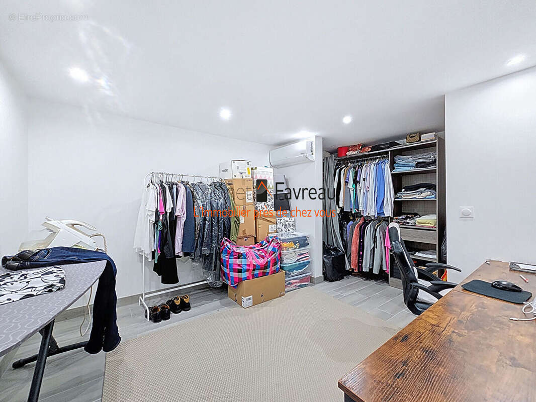 Maison à RIS-ORANGIS