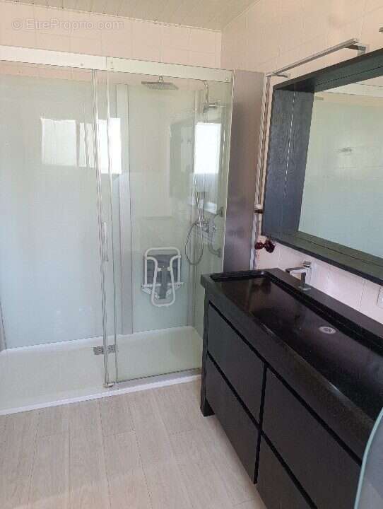 Appartement à PREFAILLES