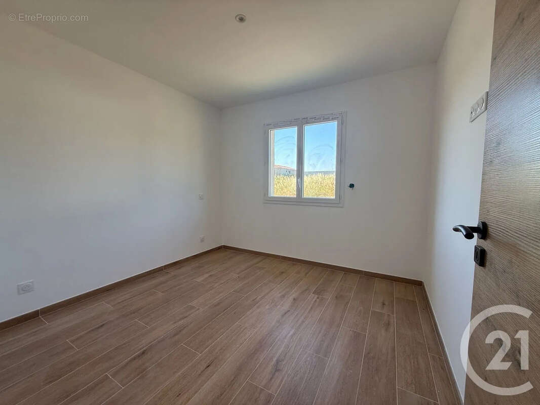 Maison 150 m² à Aleria  - photo 9