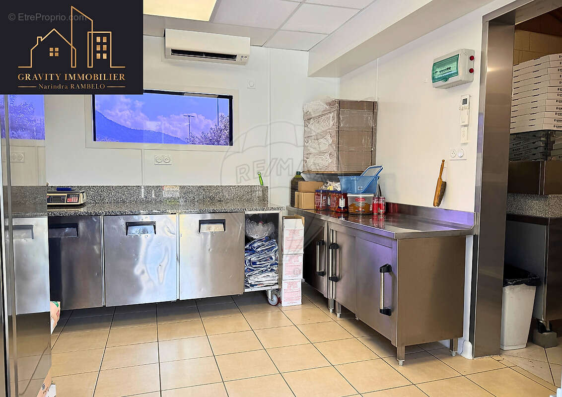 Commerce à MARIGNIER