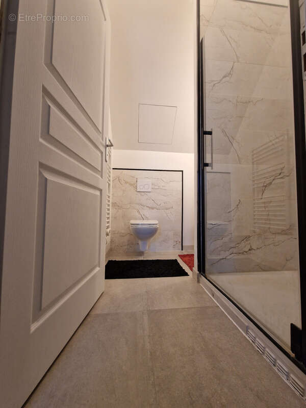 Bel appartement T3 dans un domaine historique - photo 6