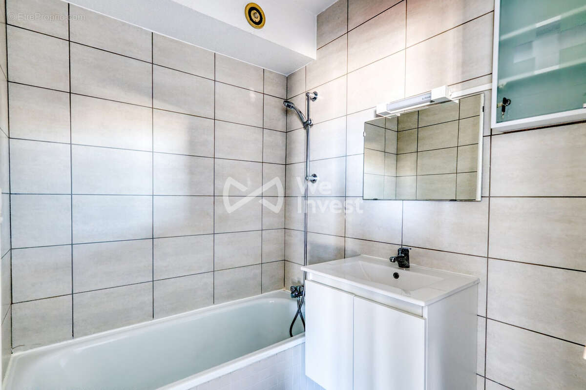 Appartement à LYON-8E