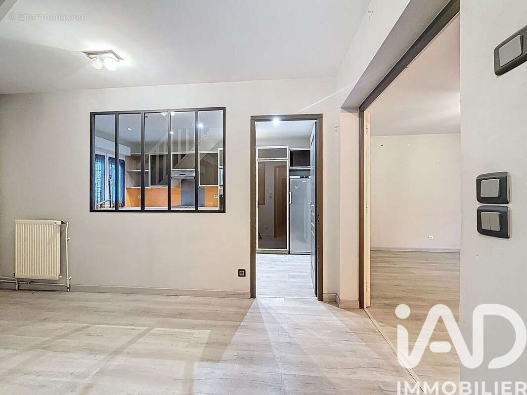 Photo 4 - Maison à MANTES-LA-JOLIE