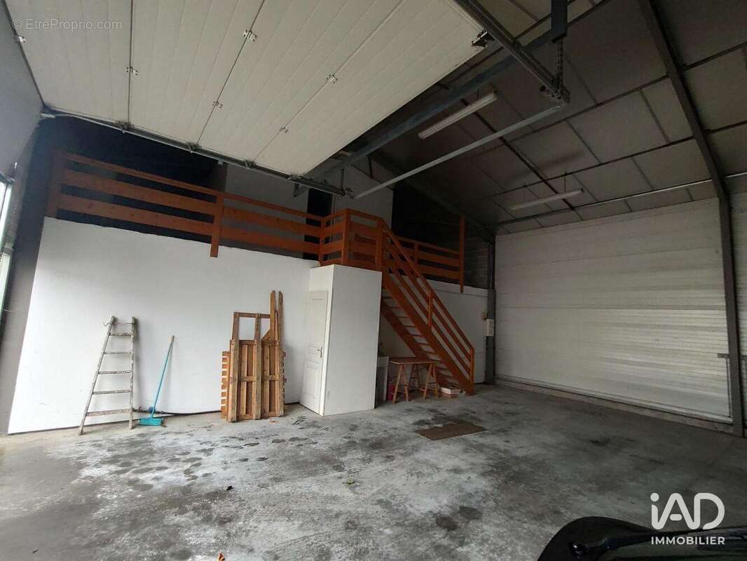 Photo 5 - Commerce à CASTELCULIER