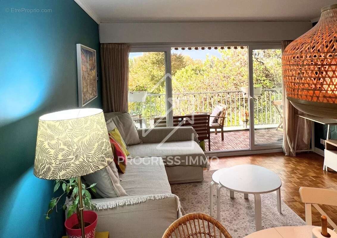 Appartement à CHENNEVIERES-SUR-MARNE