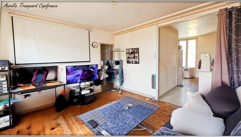 Appartement à SAINT-JEAN-D'ANGELY