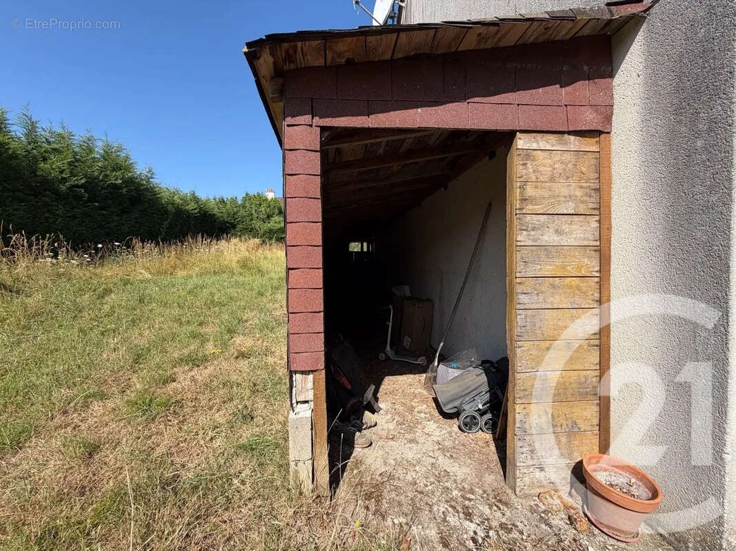 Maison 122 m² à Saint-Hilaire-La-Gravelle  - photo 14