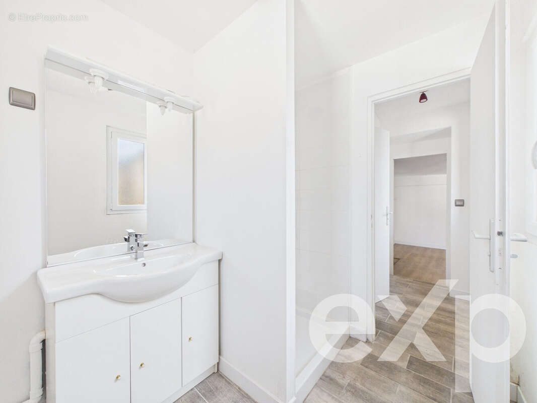 Maison 97 m² à Montliot-Et-Courcelles  - photo 5