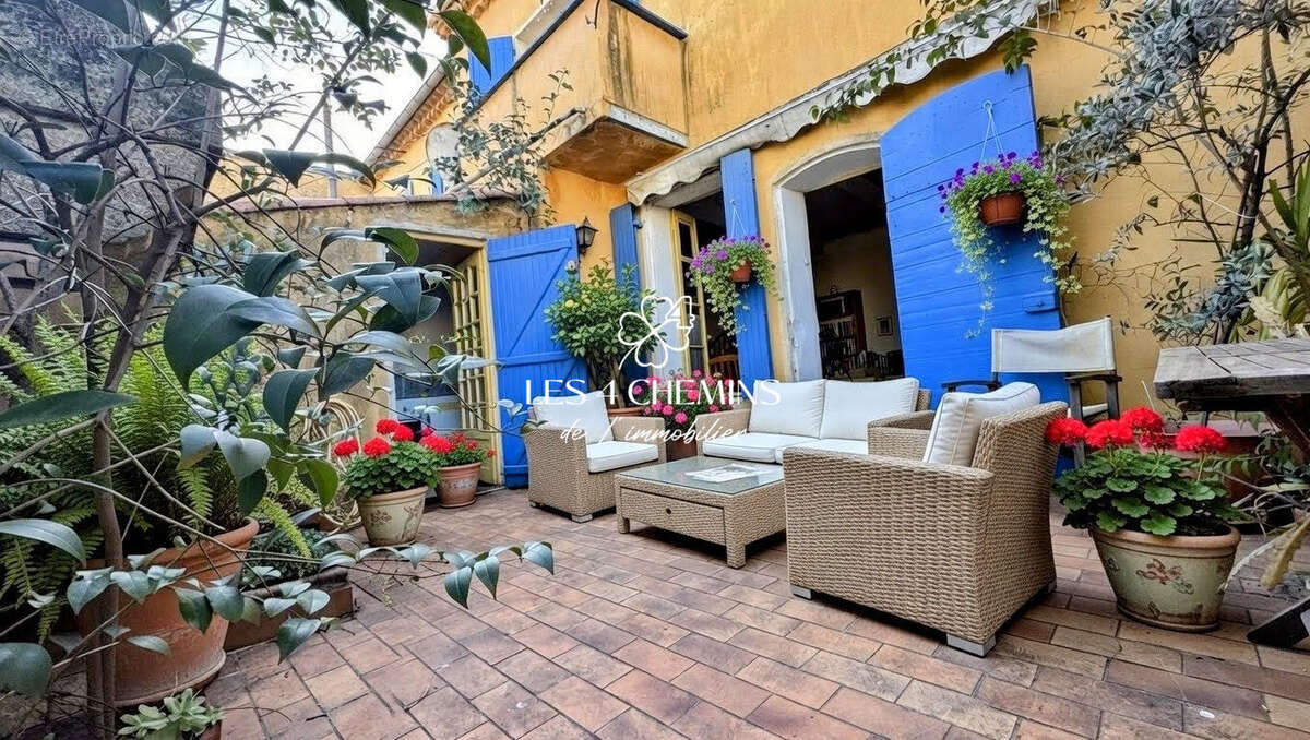Maison de village 3 pièces 70 m2 terrasse place de parking - photo 3