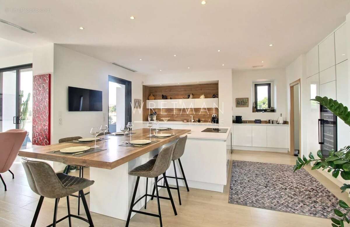 Luxueuse maison de ville rénovée - Cannes Petit Juas - photo 5