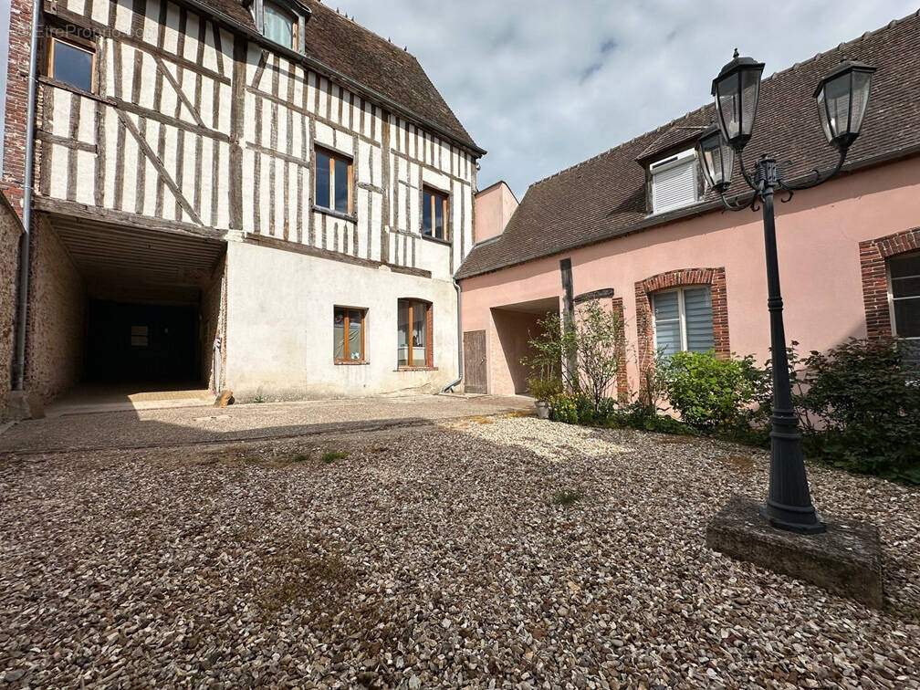 Appartement à NONANCOURT