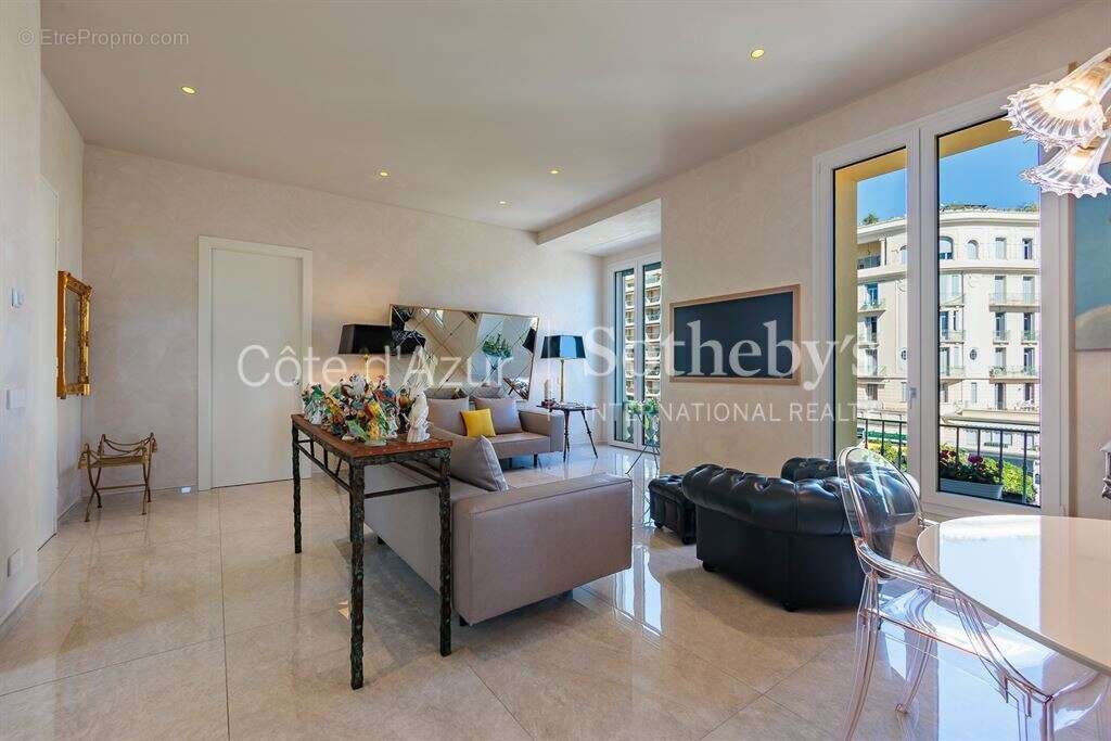 Appartement à MENTON