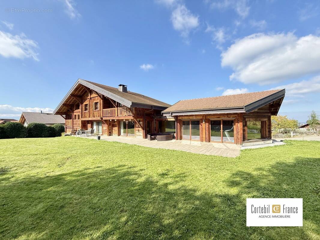 Maison à ARCHAMPS