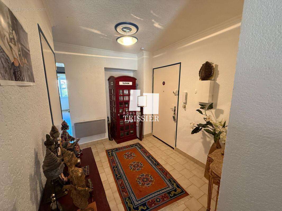 Appartement à LES VANS