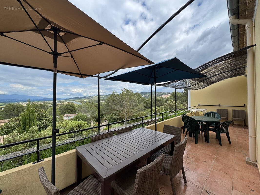 Appartement à MALLEMORT