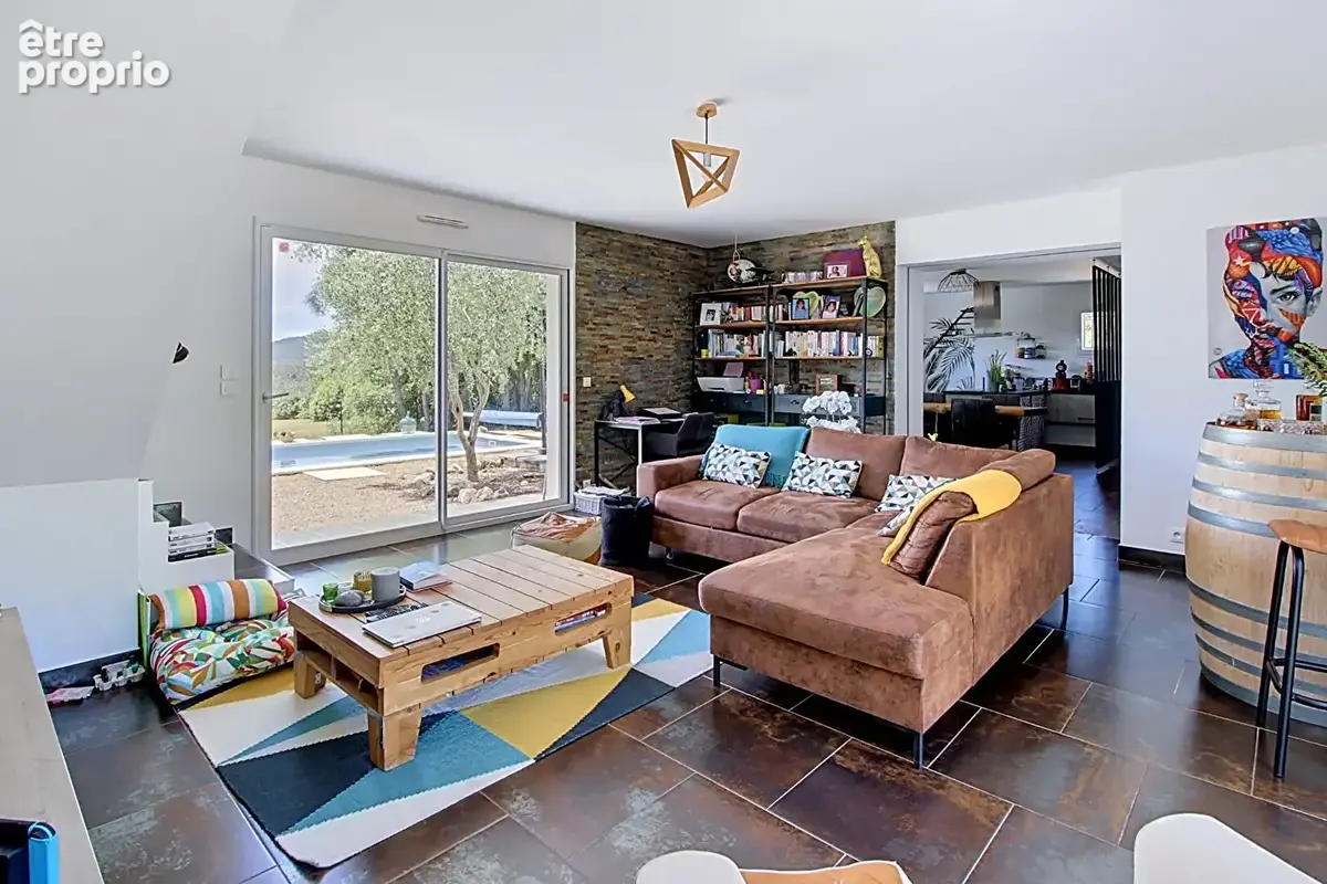 À vendre en exclusivité ! maison récente avec piscine, dépendance et hangar à ampus - photo 6