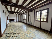 Maison à VILLEVEQUE