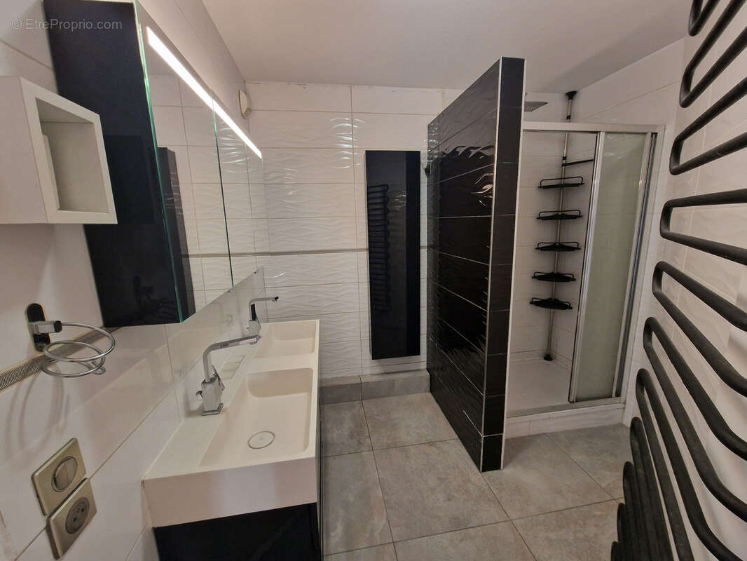 Appartement à LYON-3E