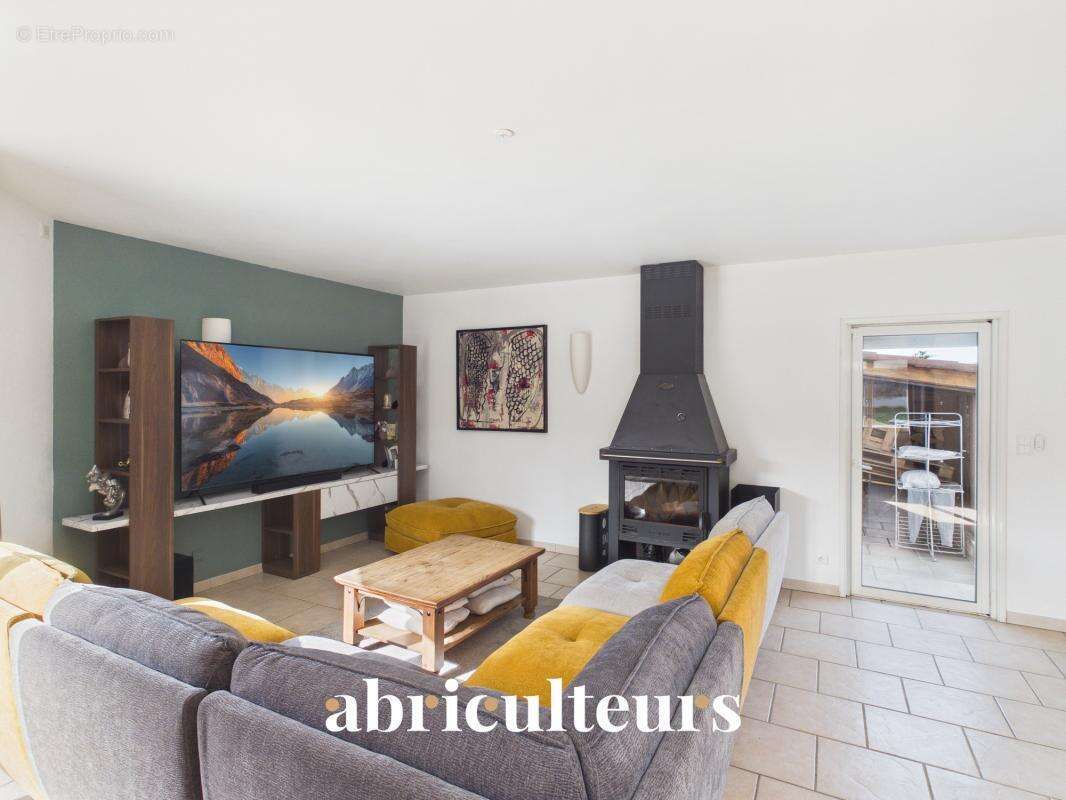 Maison à ECHALAS