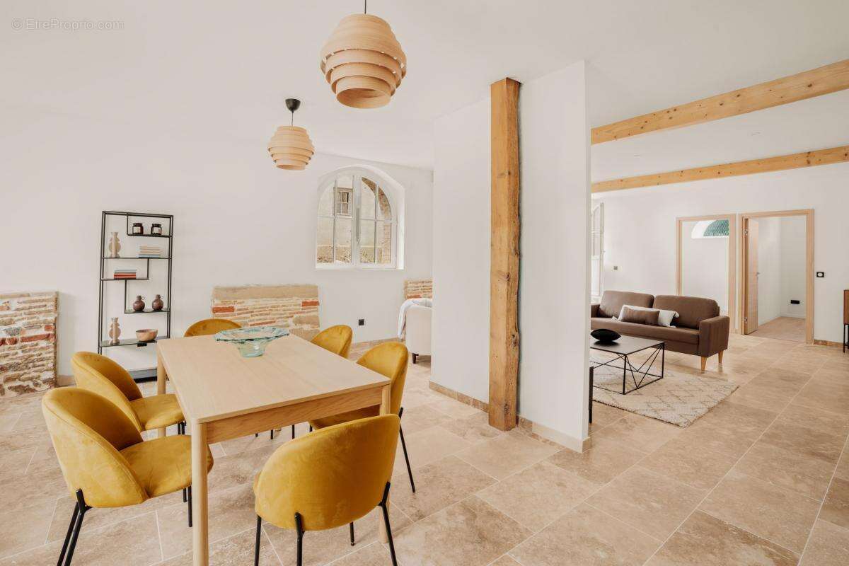 Appartement à SOLAIZE