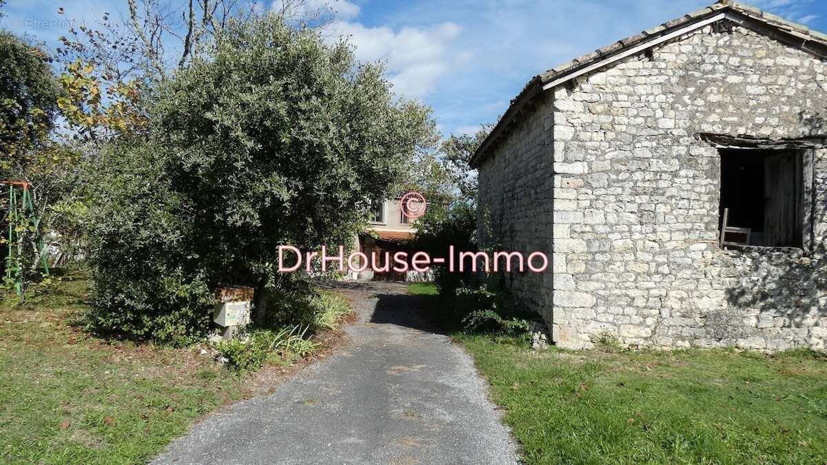 Maison à ANDILLAC
