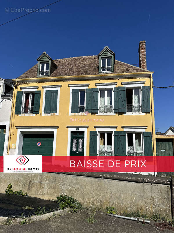 Maison à BONNETABLE