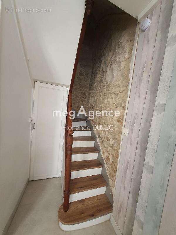 Maison à SAINT-JEAN-D&#039;ANGELY