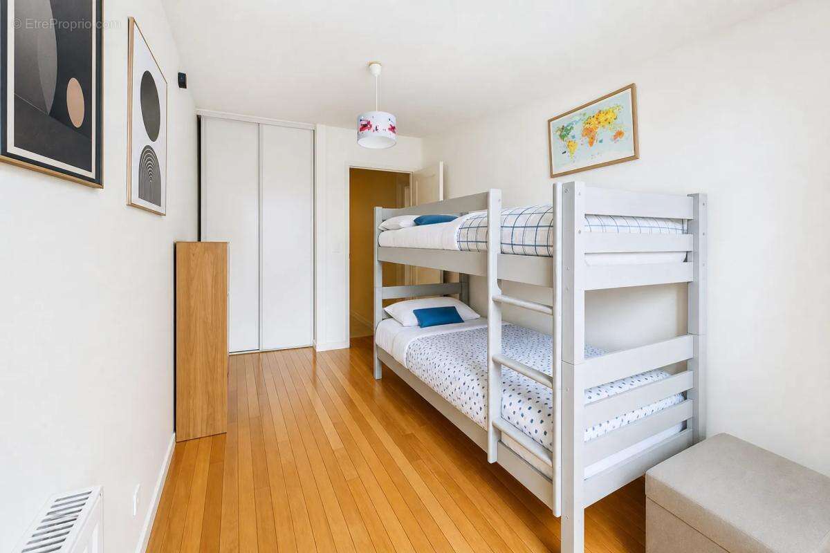 Appartement à COLOMBES