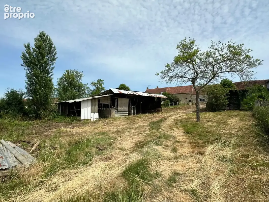 Terrain à PERRIGNY