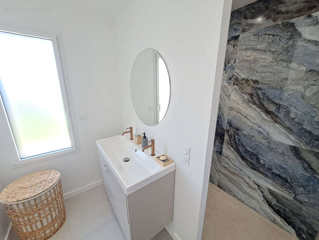 Maison à SALLERTAINE