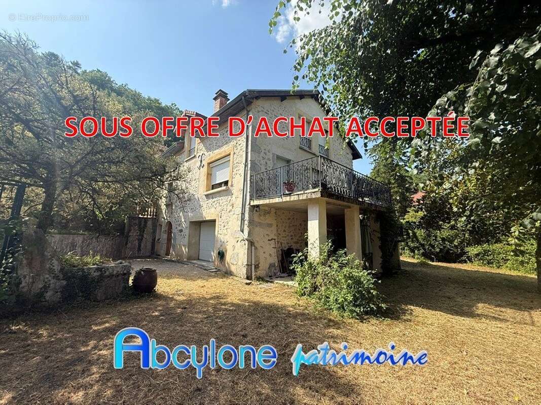 Maison à LE GUA
