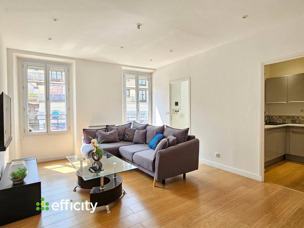 Appartement à ASNIERES-SUR-SEINE