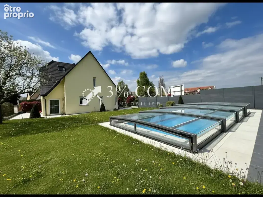 3%COM Très belle Maison 5 chambres avec piscine sur 8,50 are - photo 3