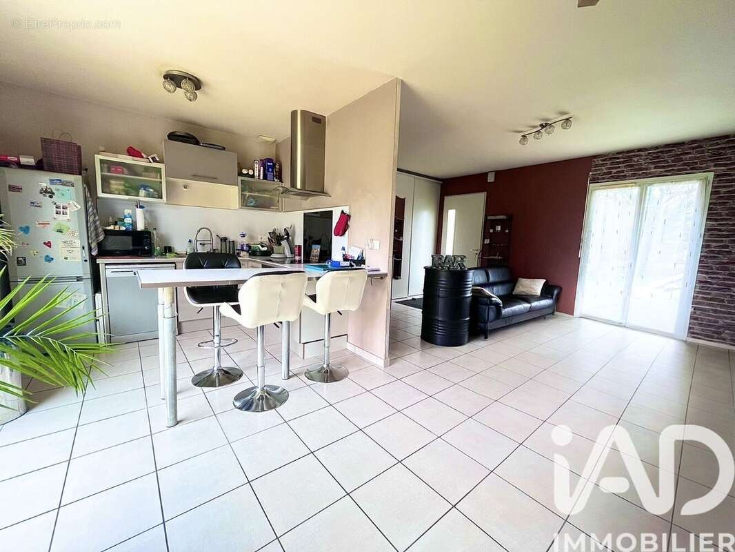 Photo 5 - Maison à AUZANCES