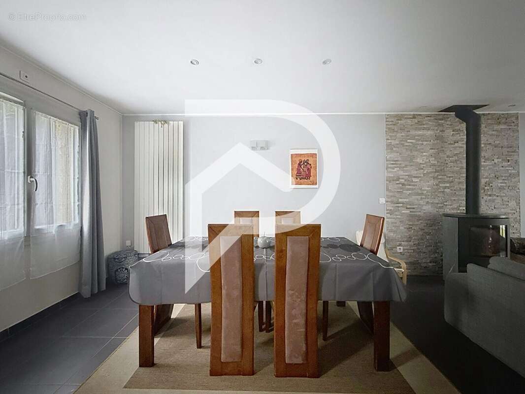 Maison à BOISSY-SAINT-LEGER