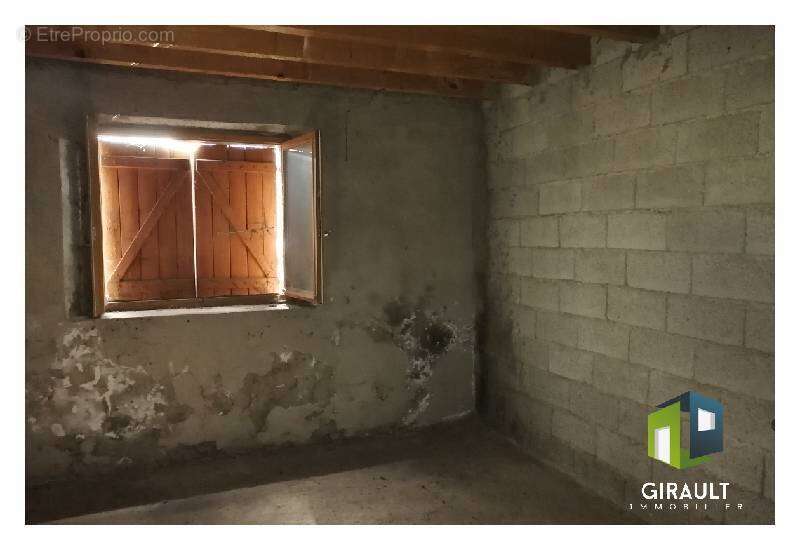 Maison à AUXELLES-BAS