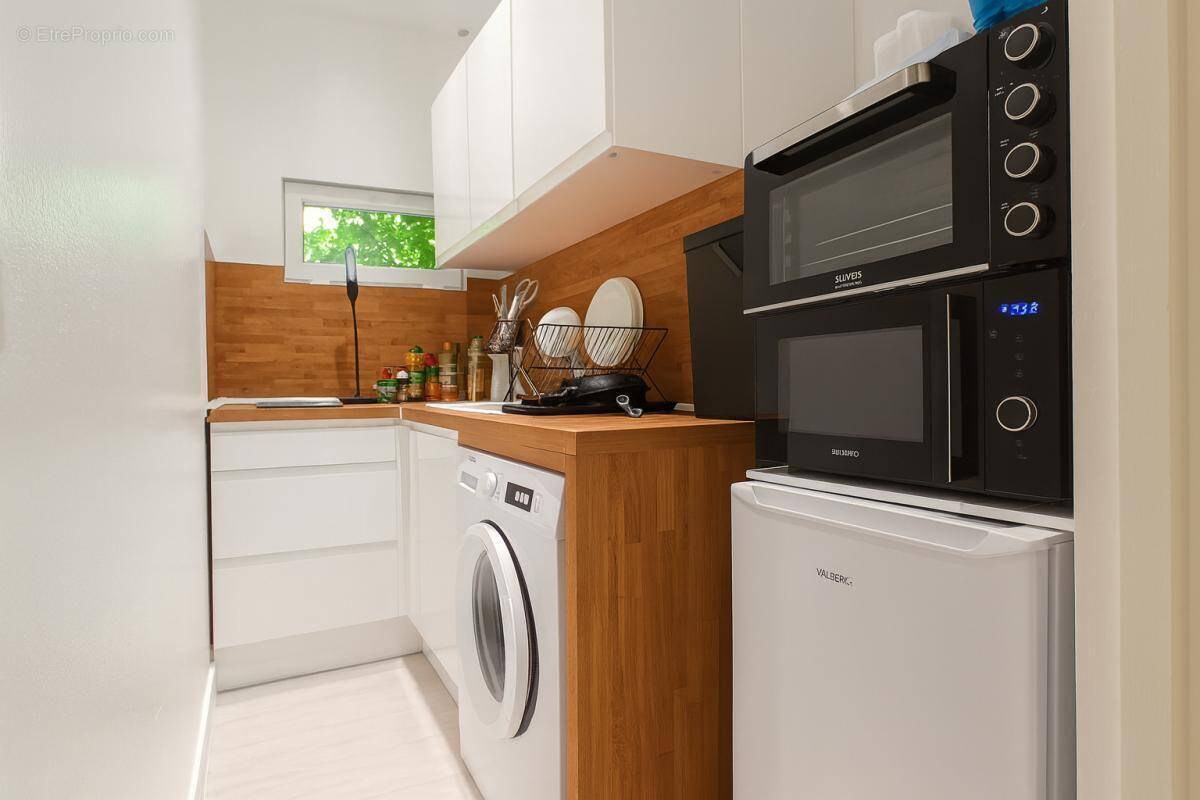 Appartement à LES LILAS