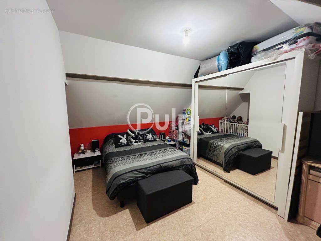 Appartement à ETAING