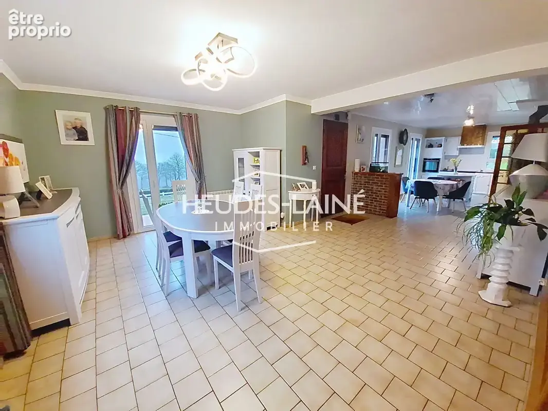 Maison 6 pièces 139 m2 50670  Saint -Laurent-de-Cuves - photo 6