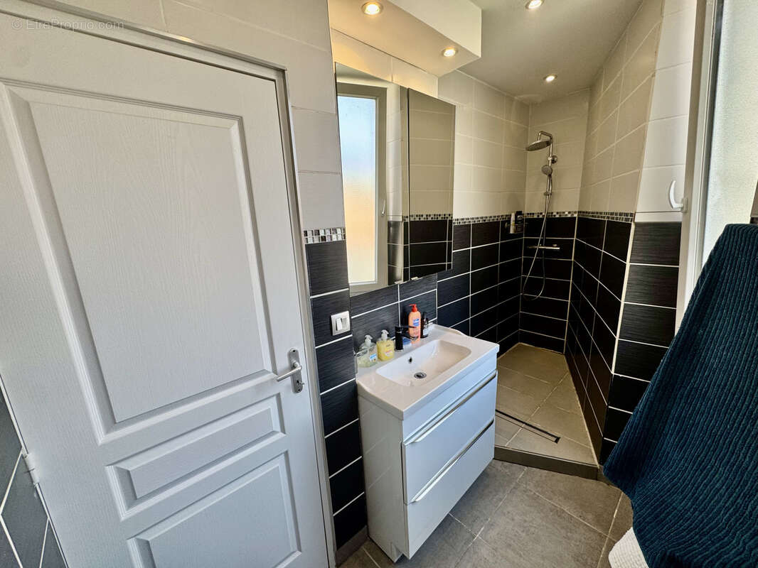 Appartement à CHAMALIERES