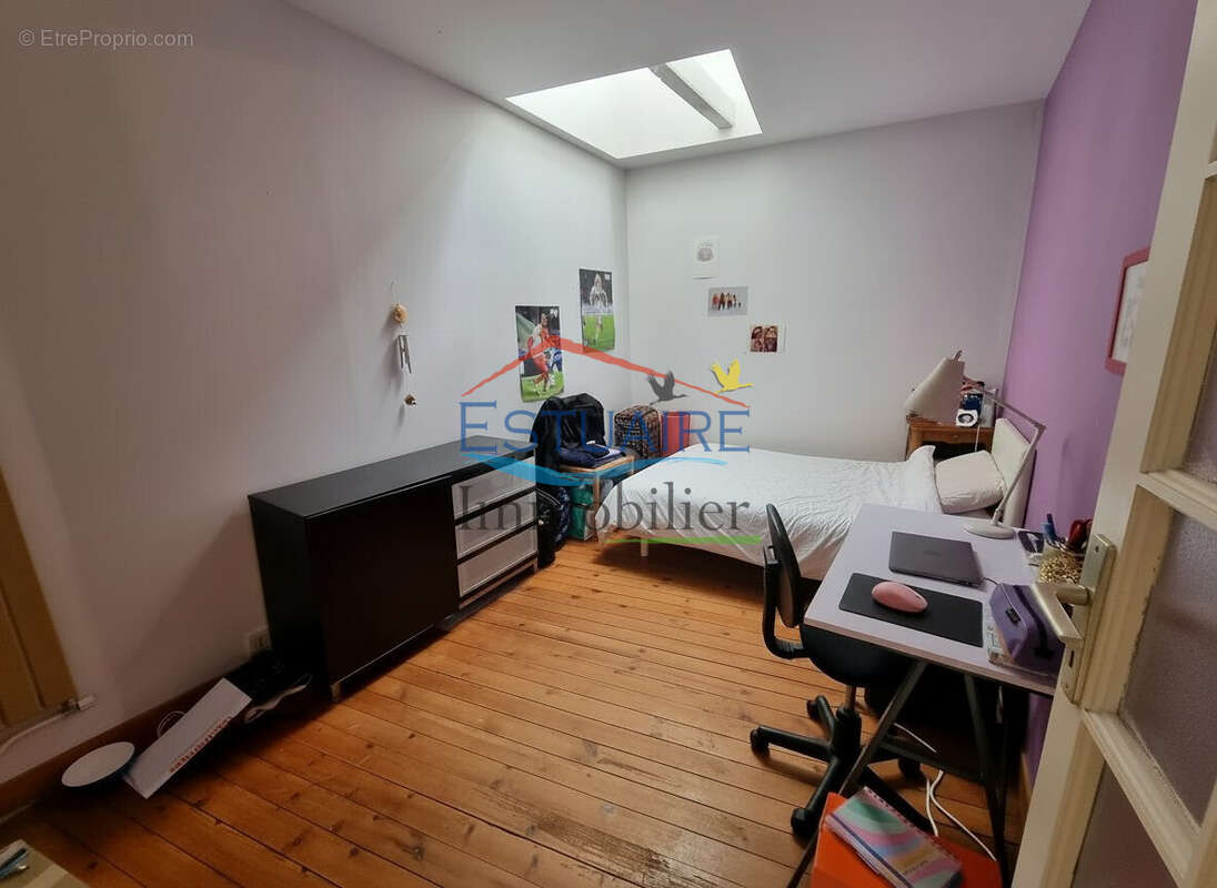 Maison à SAINT-ETIENNE-DE-MONTLUC